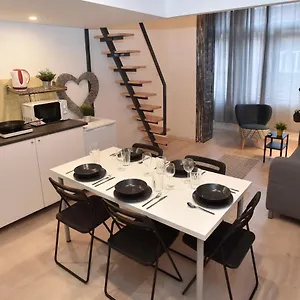 Apartment The Apex Residences, Budapest